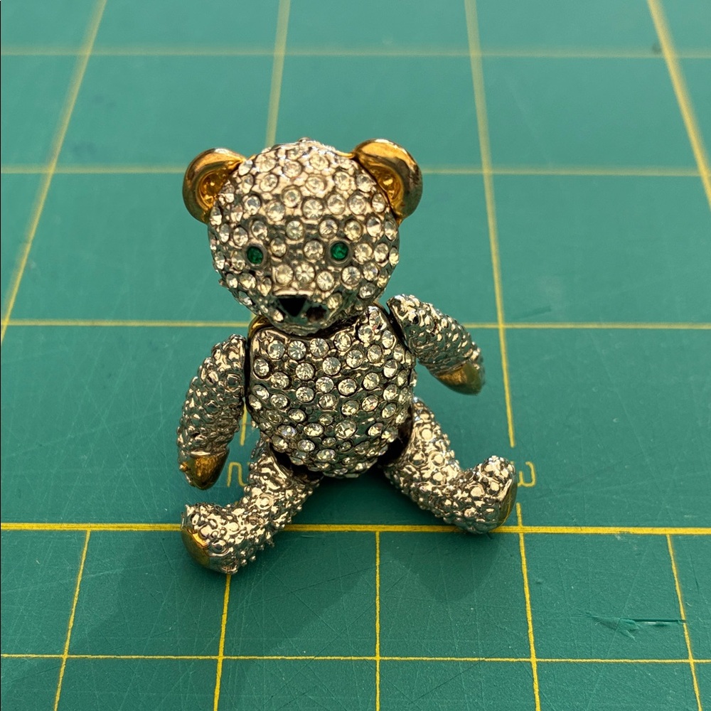 Sparkling articulated Teddy Bear Brooch